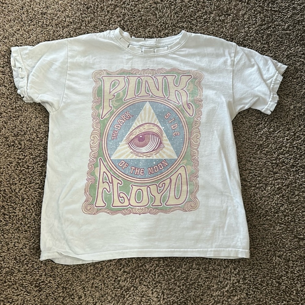 Pink Floyd shirt